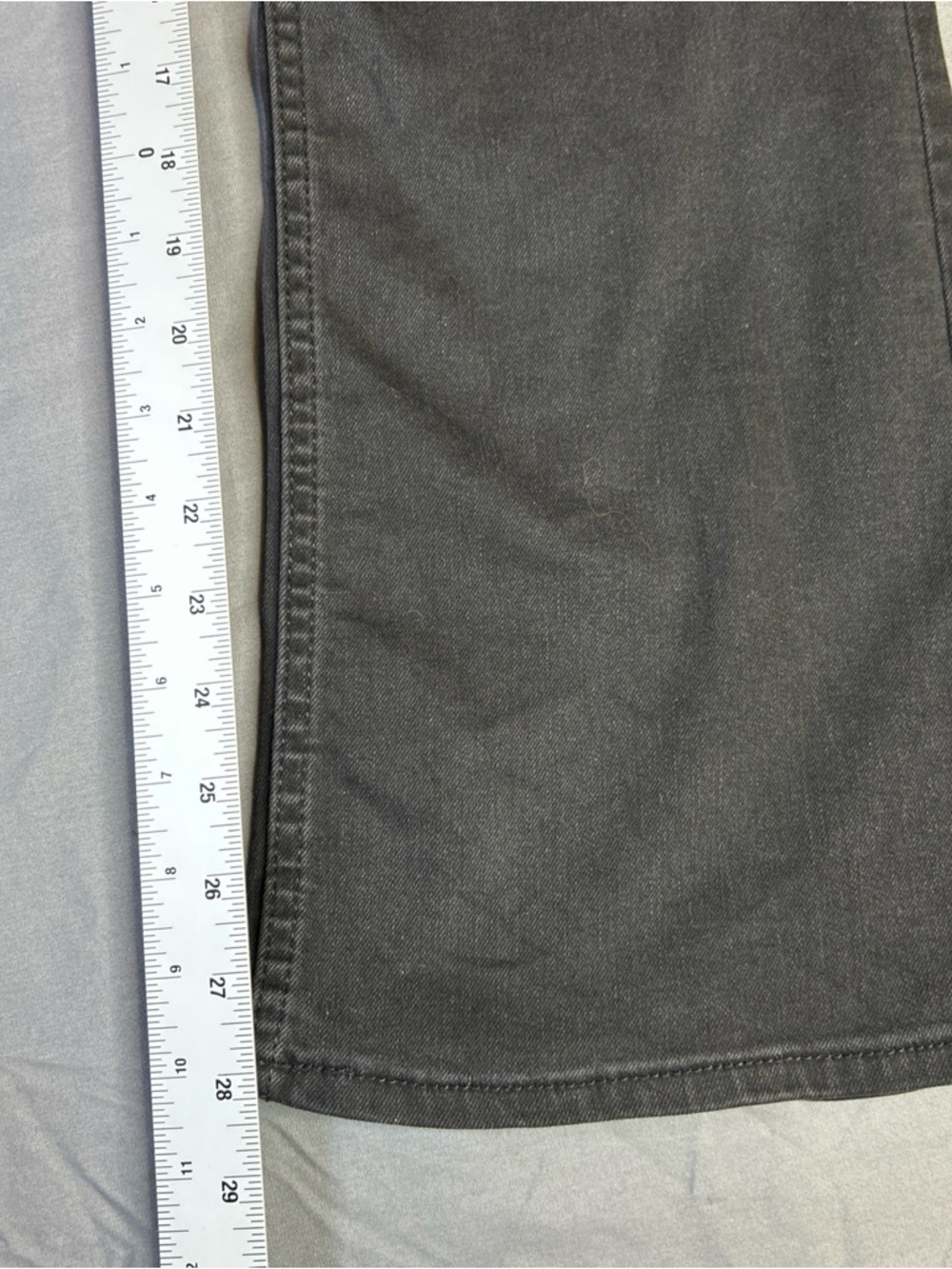Lee Regular Fit Boot Cut Womens Jeans Lot Of 2 Size 14P Dark And Regular Wash - Picture 7 of 10